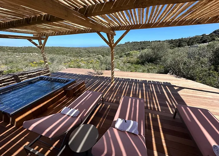 Hotel Version Maquis Santa Manza